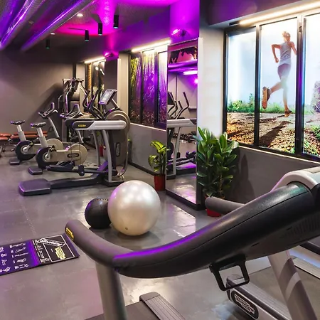 Ibis Centro Hotel 3*