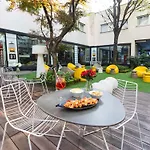 Ibis Centro 3* Milão
