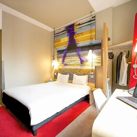 Ibis Centro Hotel 3*