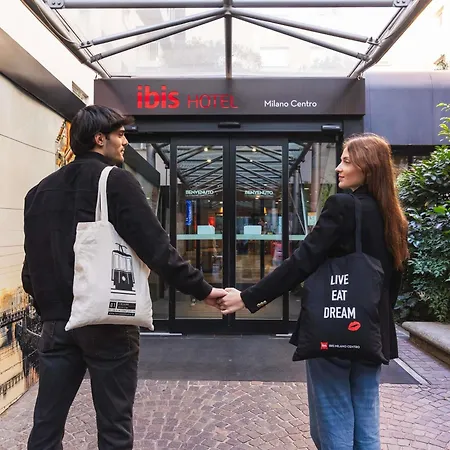 Hotel Ibis Centro 3*