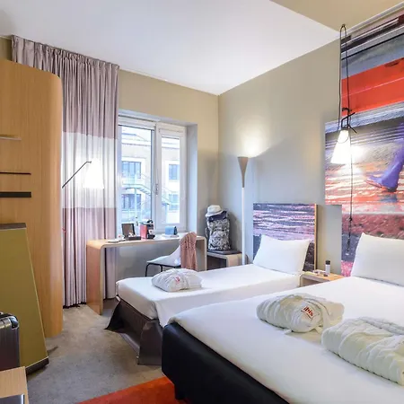Ibis Centro Milan