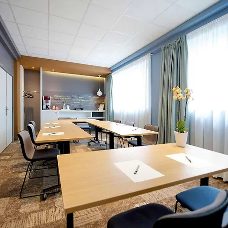 Ibis Centro 3*