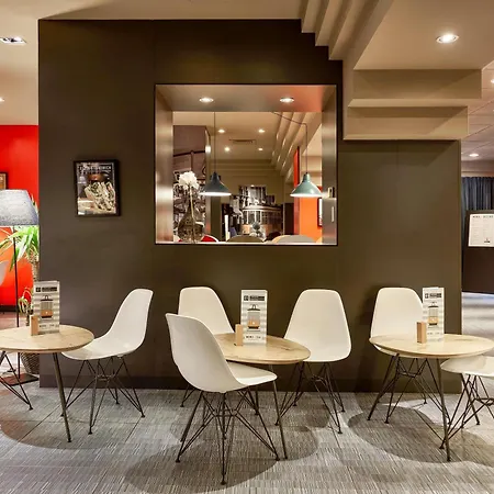 Hotel Ibis Centro 3*