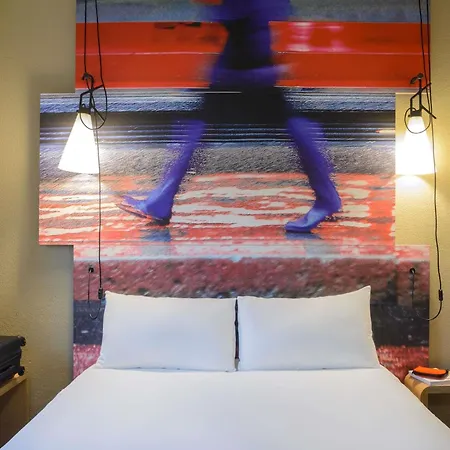 Ibis Centro 3*